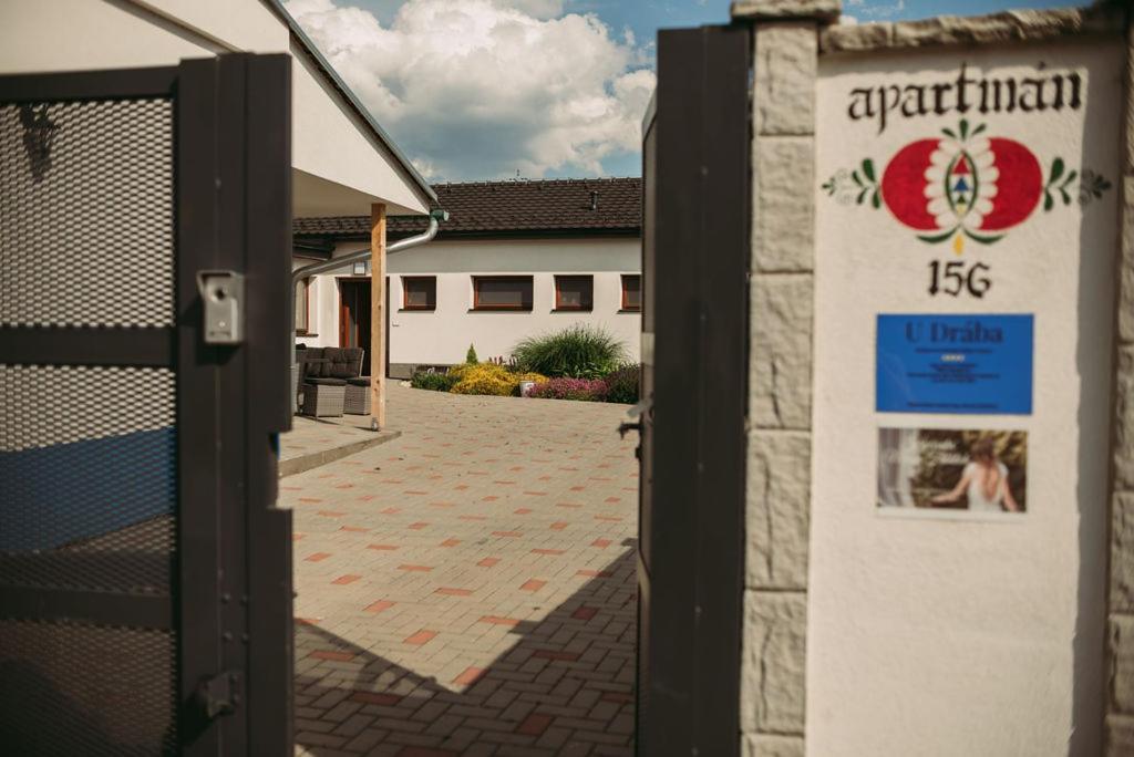 Apartman U Draba: Ubytovani Na Slovacku V Miloticich U Kyjova Milotice Экстерьер фото